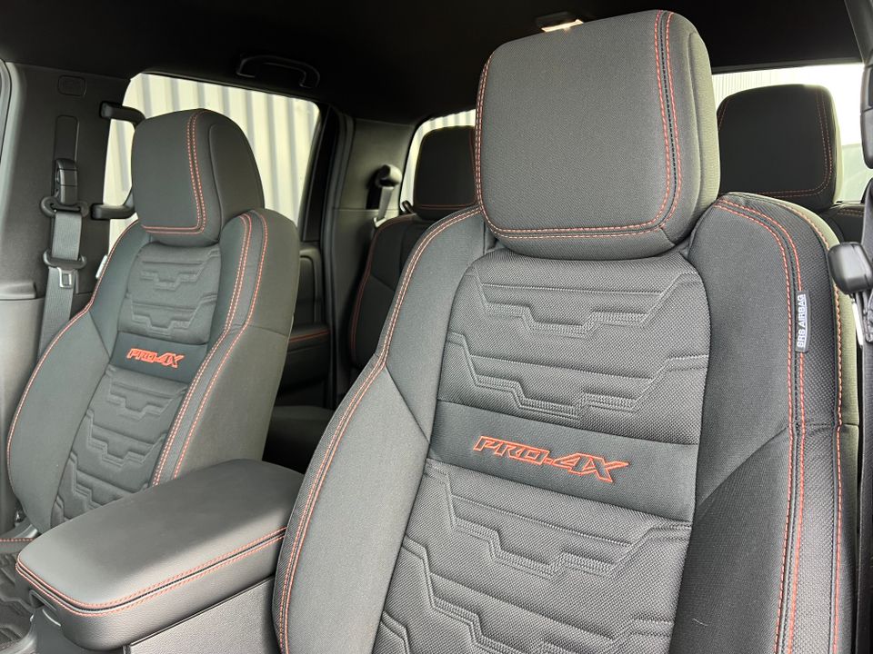 2025 Nissan Frontier
