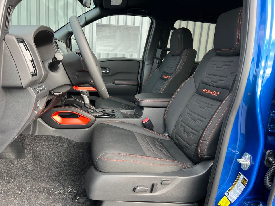 2025 Nissan Frontier