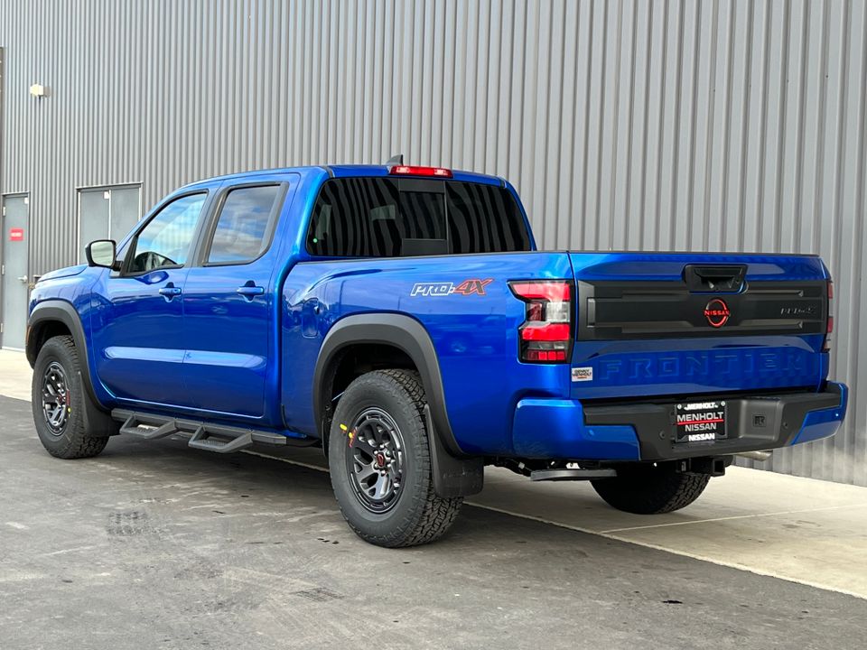 2025 Nissan Frontier