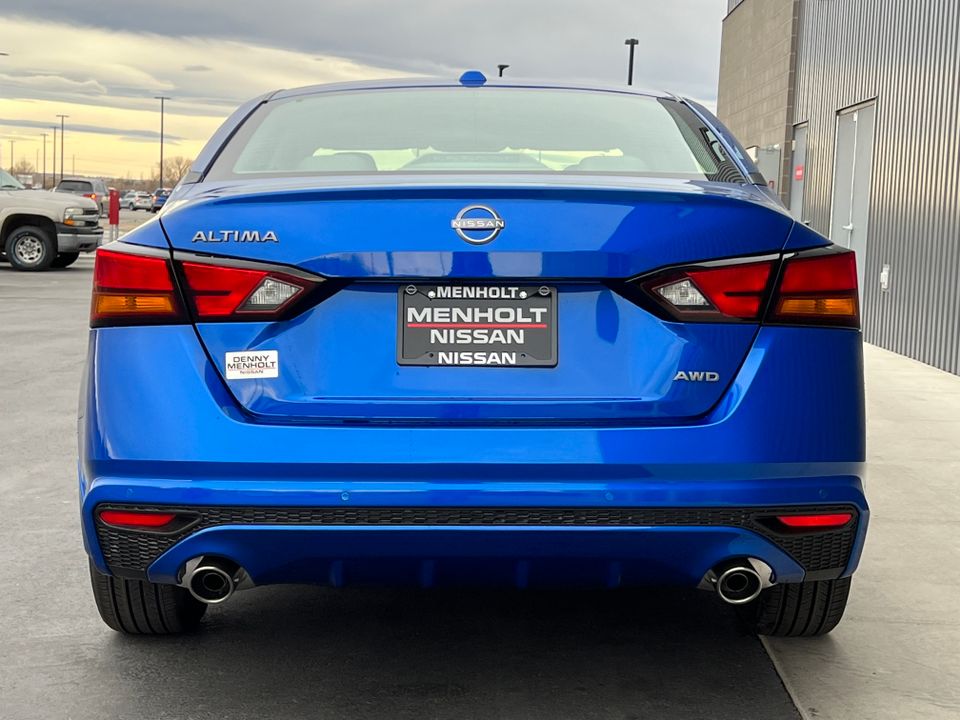 2025 Nissan Altima
