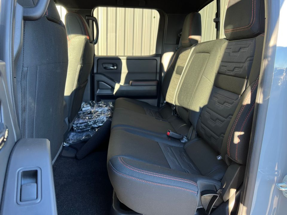 2025 Nissan Frontier