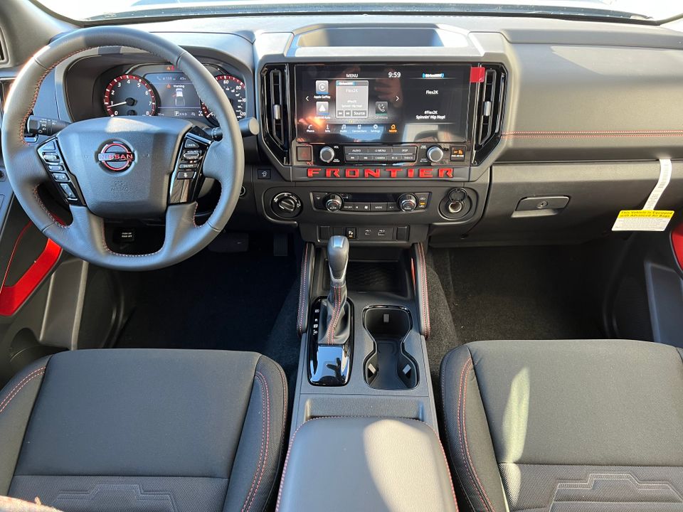 2025 Nissan Frontier