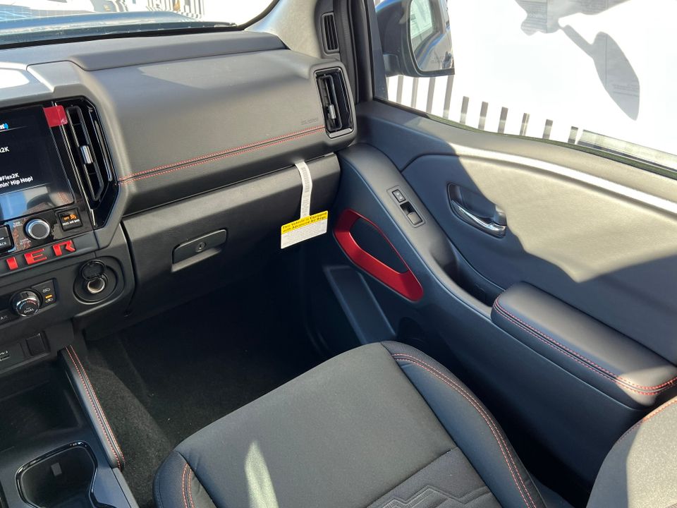 2025 Nissan Frontier