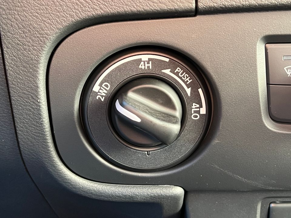 2025 Nissan Frontier