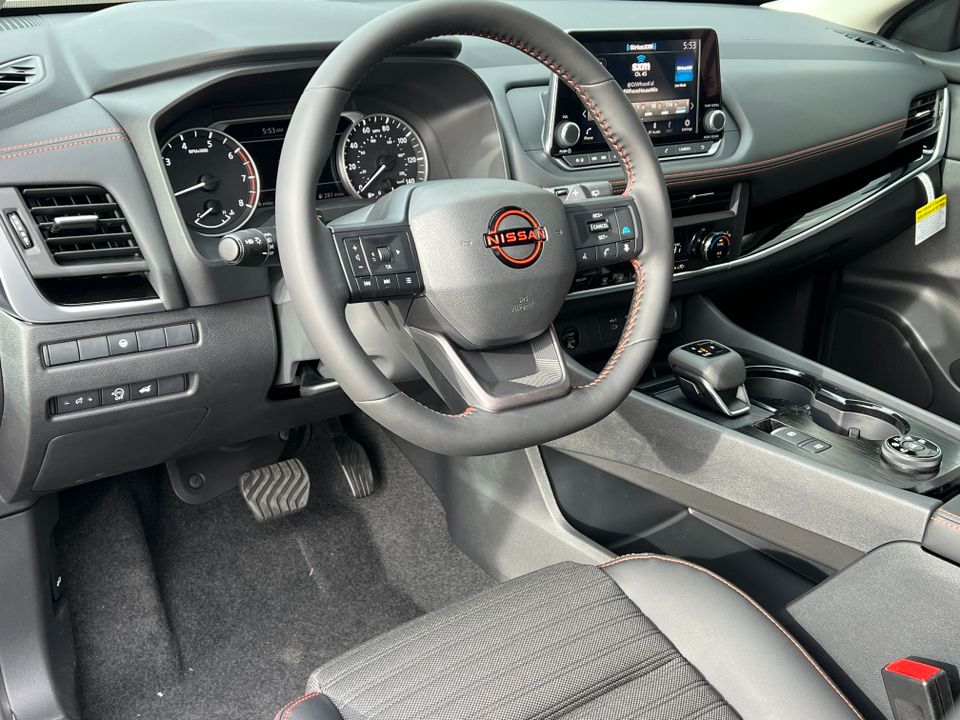 2025 Nissan Rogue