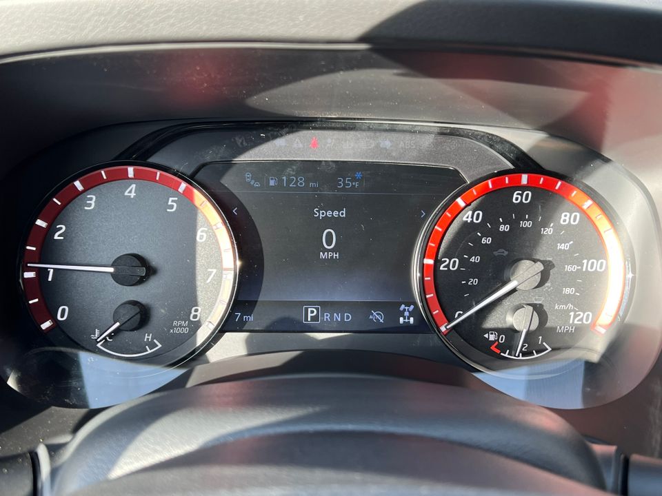 2025 Nissan Frontier