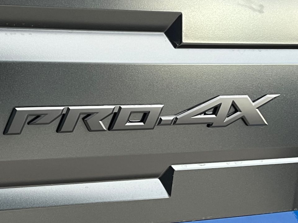 2025 Nissan Frontier