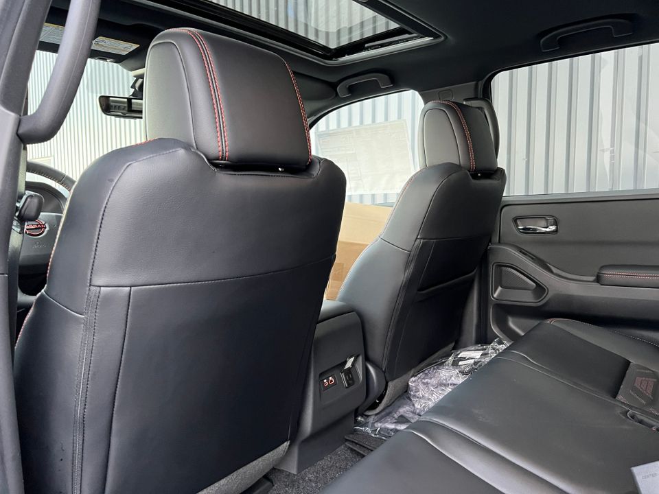 2025 Nissan Frontier