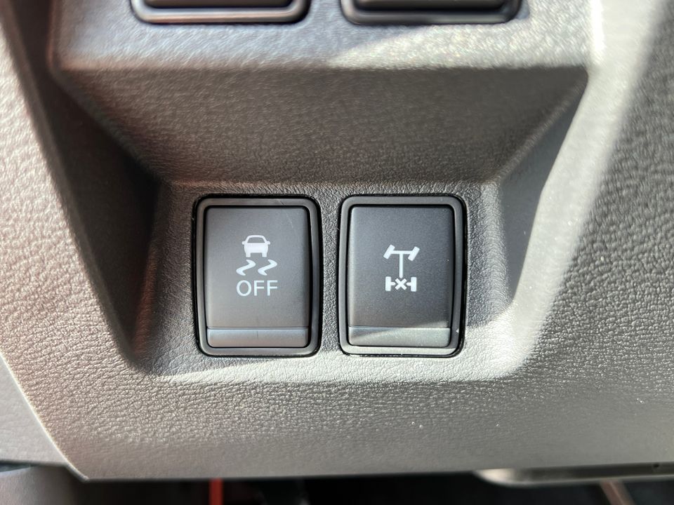 2025 Nissan Frontier