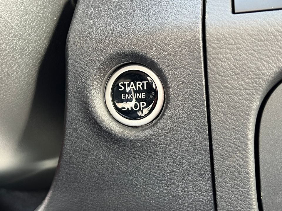 2025 Nissan Frontier