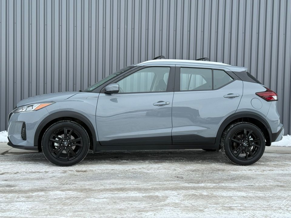 2023 Nissan Kicks