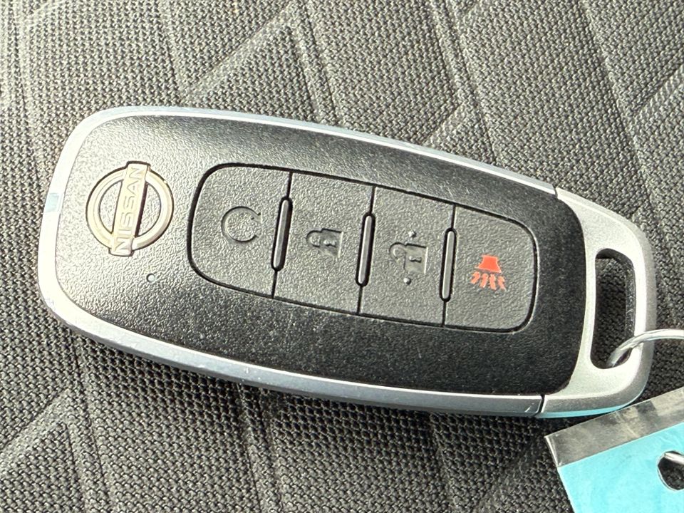 2023 Nissan Kicks
