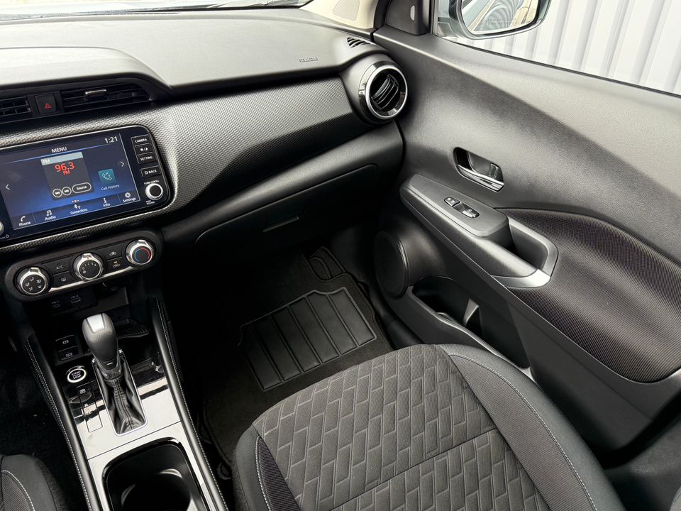 2023 Nissan Kicks