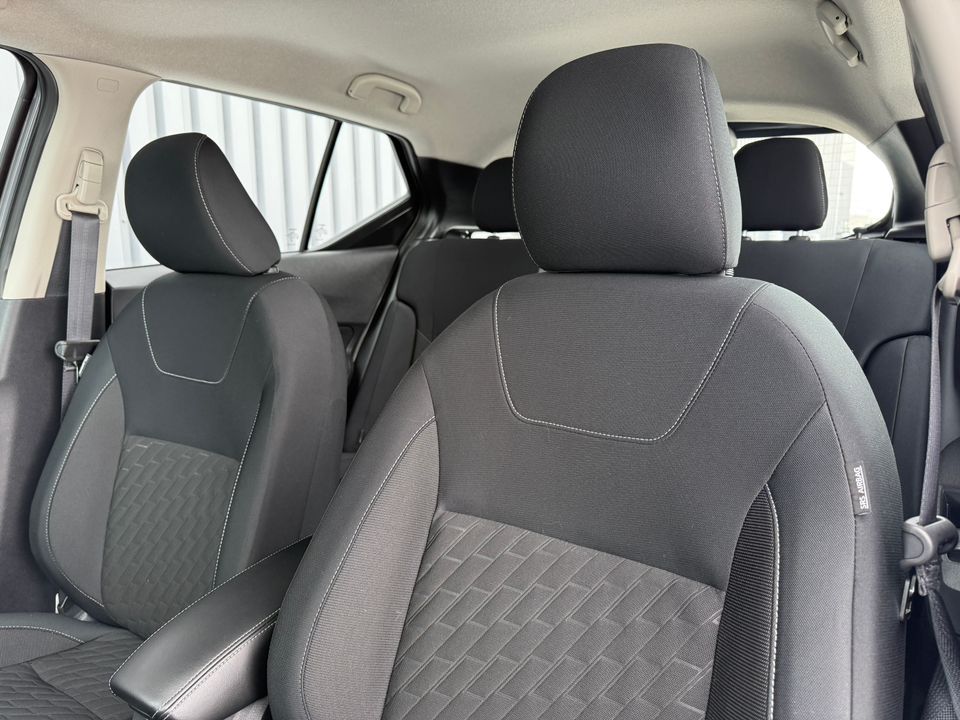 2023 Nissan Kicks