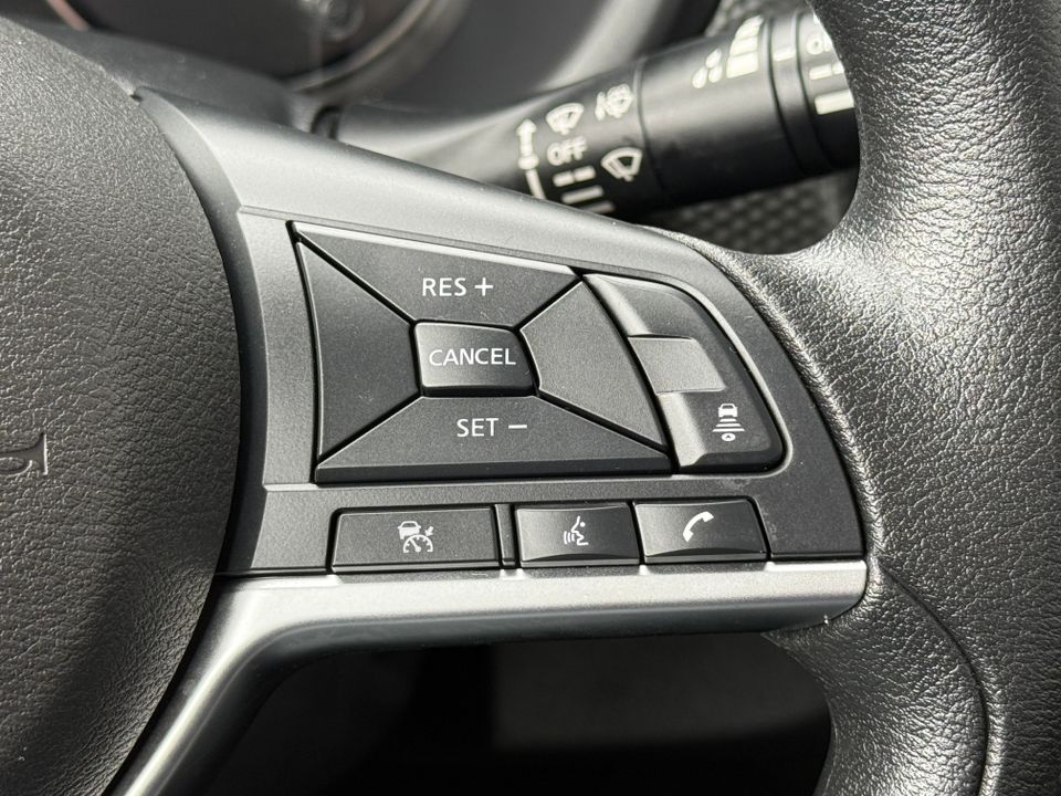 2023 Nissan Kicks