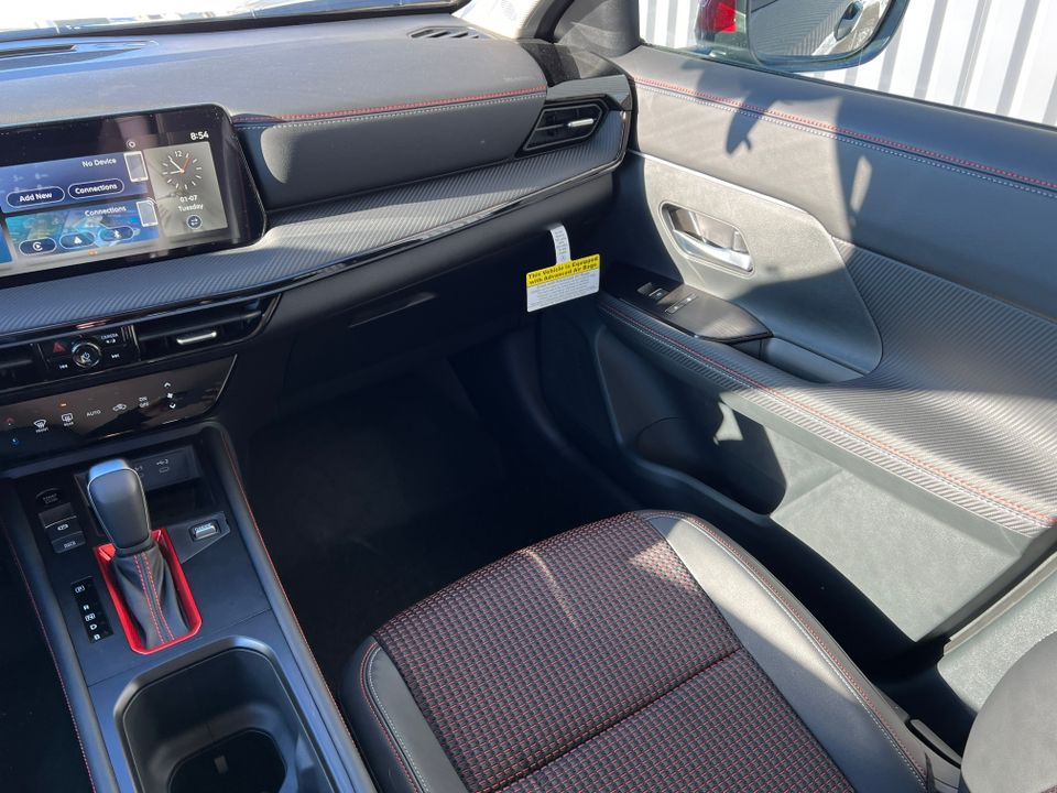 2025 Nissan Kicks