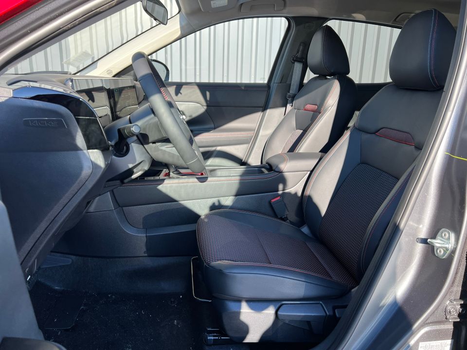 2025 Nissan Kicks