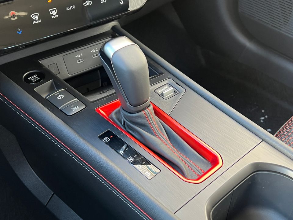 2025 Nissan Kicks