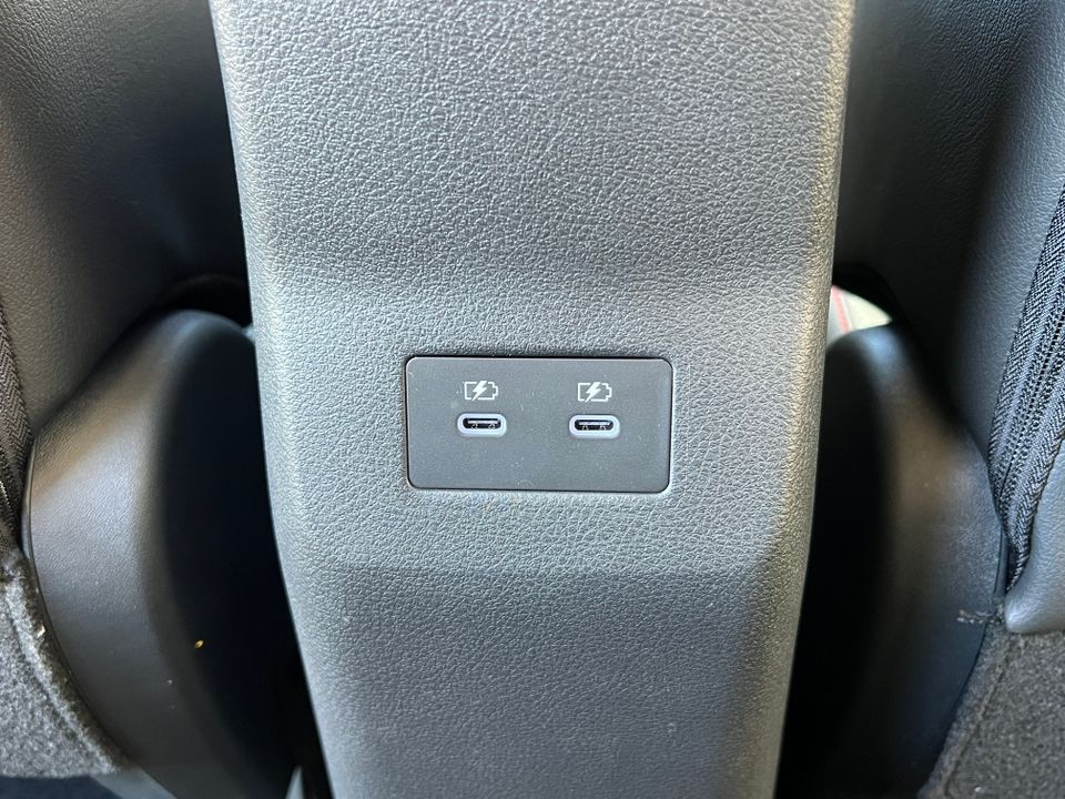 2025 Nissan Kicks