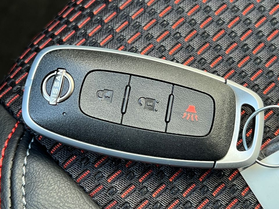 2025 Nissan Kicks