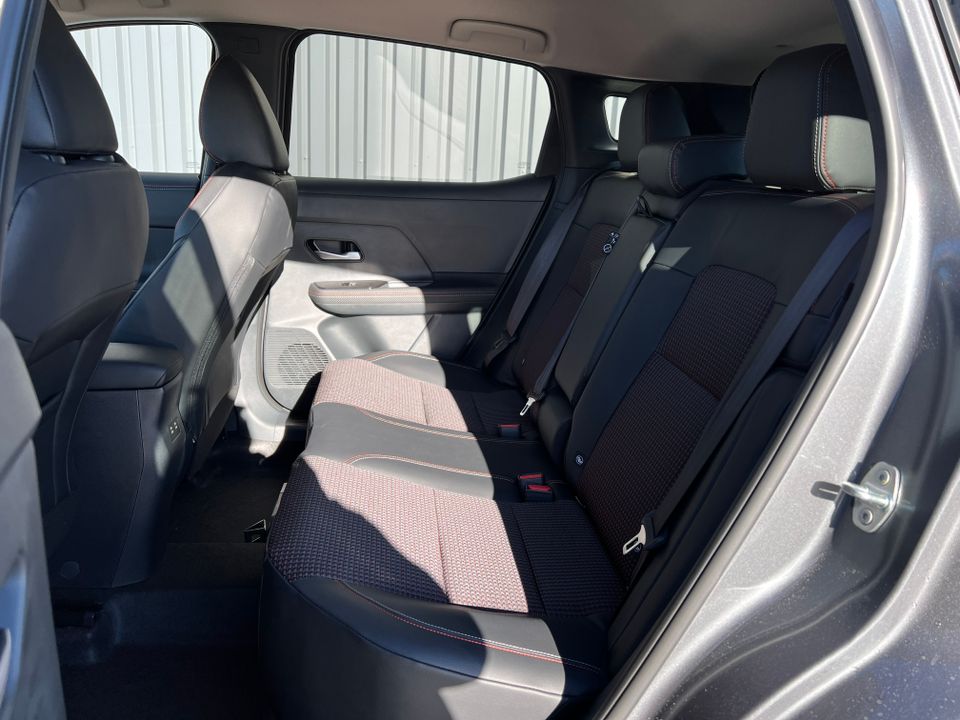 2025 Nissan Kicks