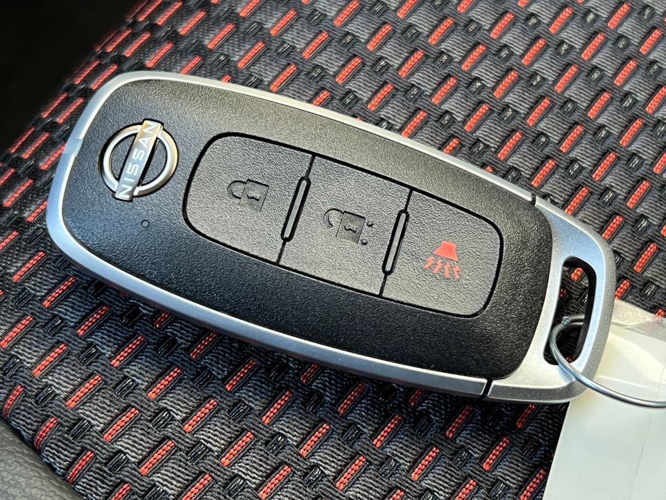 2025 Nissan Kicks