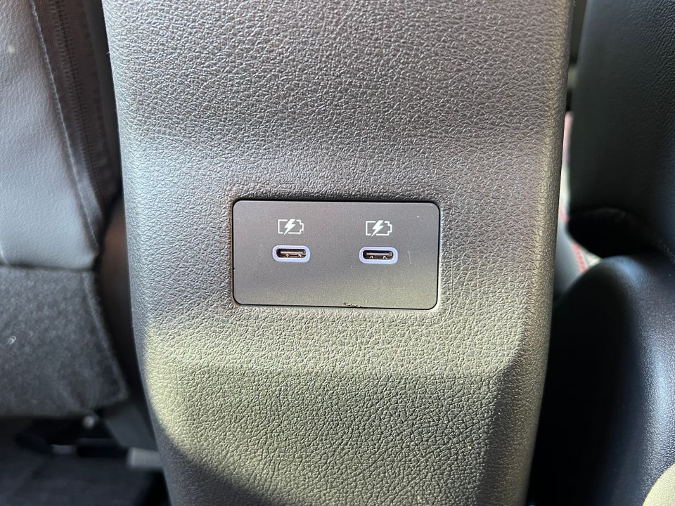 2025 Nissan Kicks