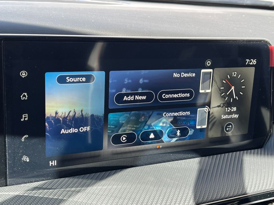 2025 Nissan Kicks