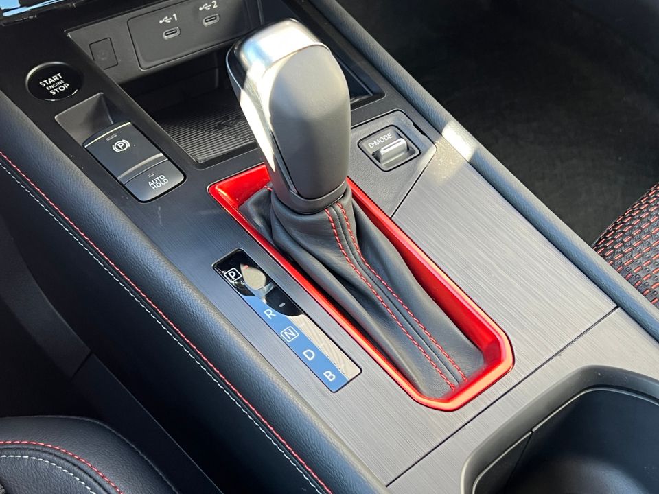 2025 Nissan Kicks
