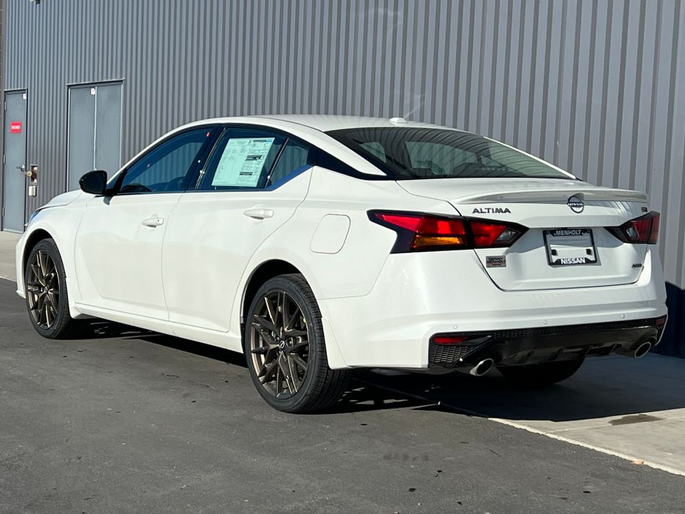 2025 Nissan Altima