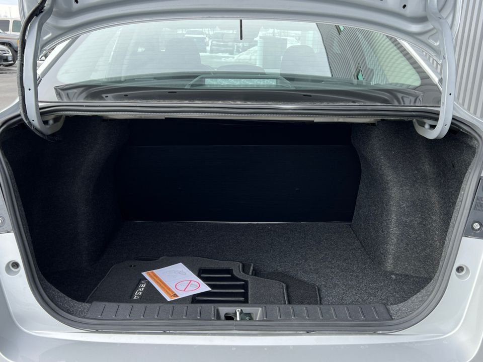 2025 Nissan Versa