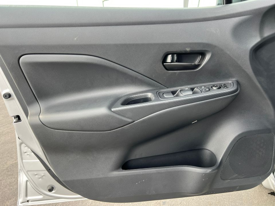 2025 Nissan Versa