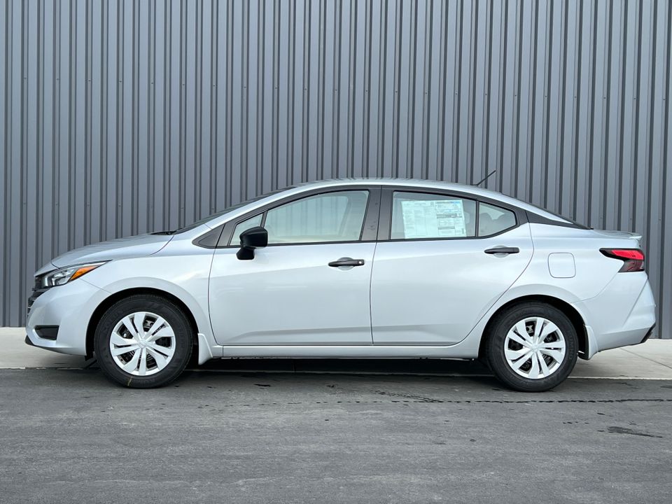 2025 Nissan Versa