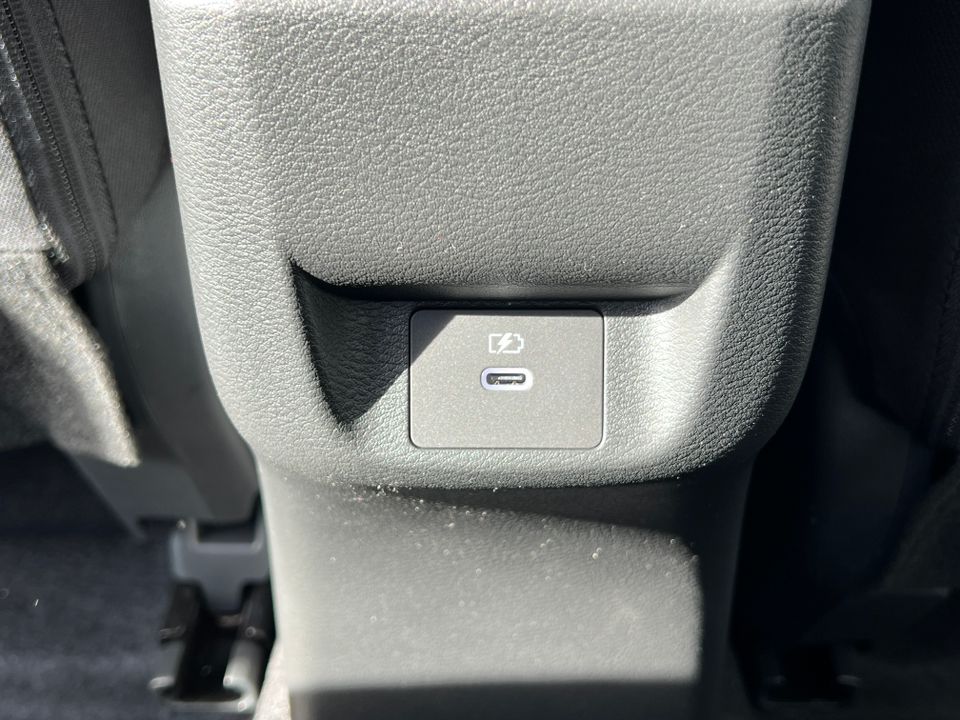 2025 Nissan Versa