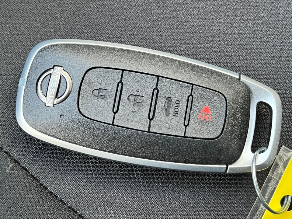 2025 Nissan Versa