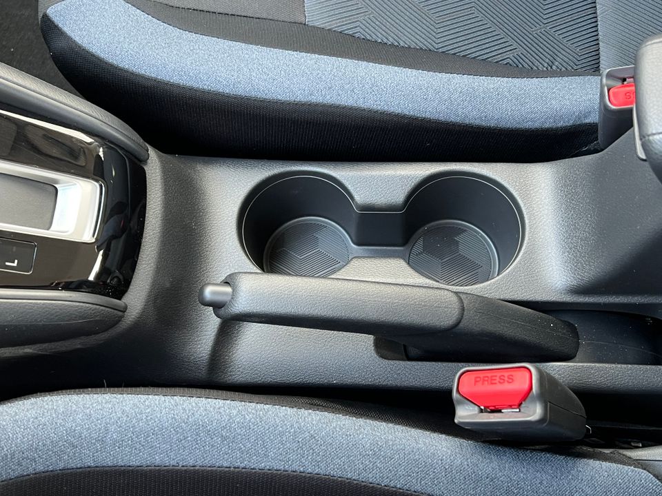 2025 Nissan Versa