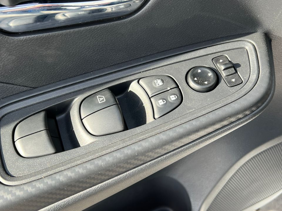 2025 Nissan Versa