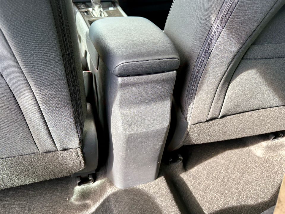 2025 Nissan Kicks