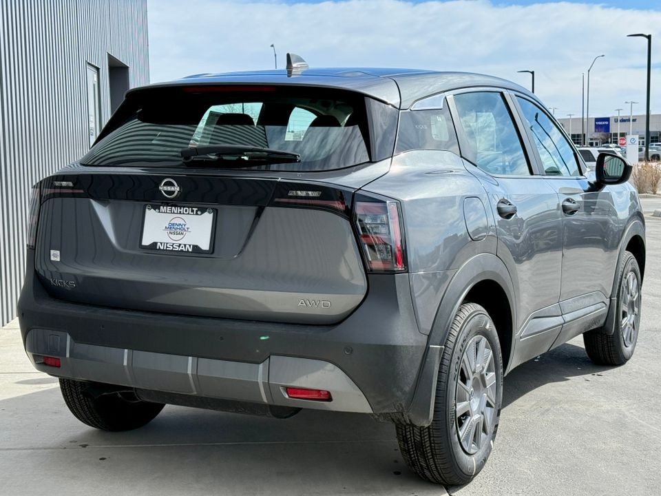 2025 Nissan Kicks