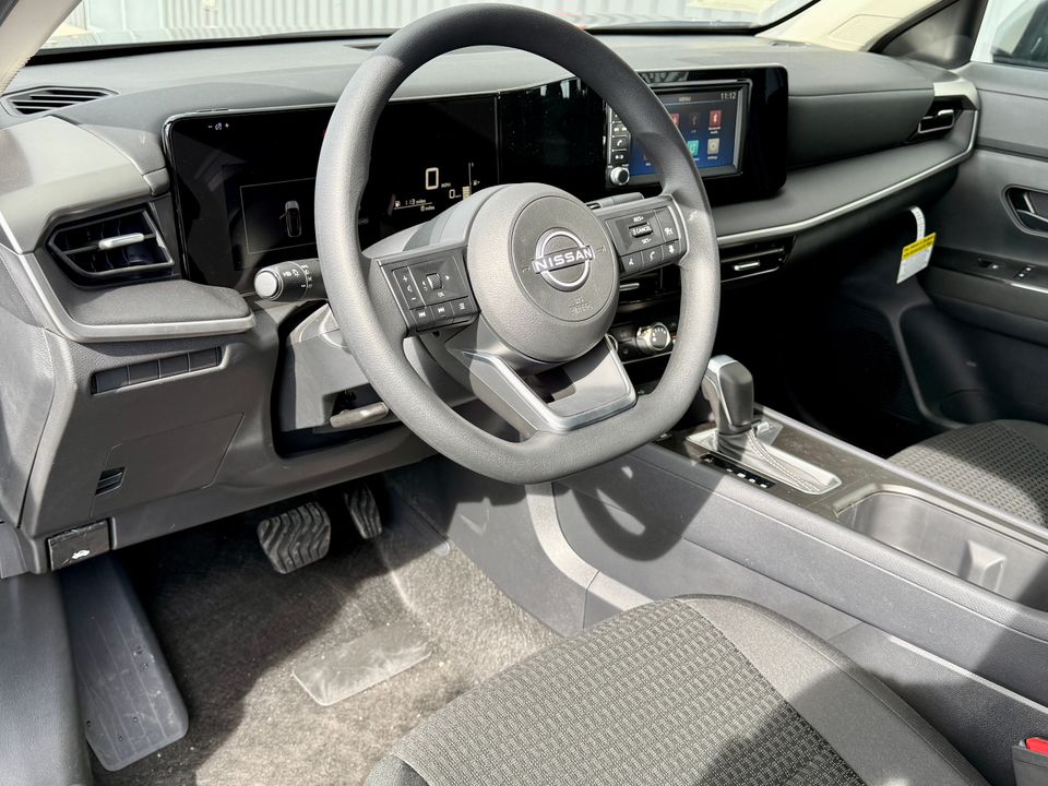 2025 Nissan Kicks