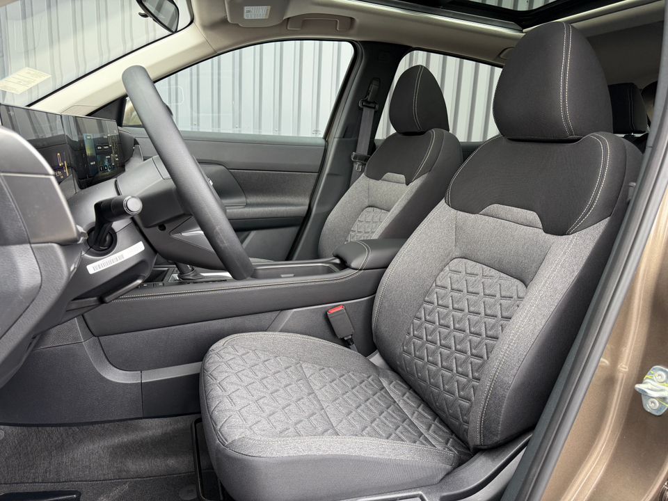 2025 Nissan Kicks