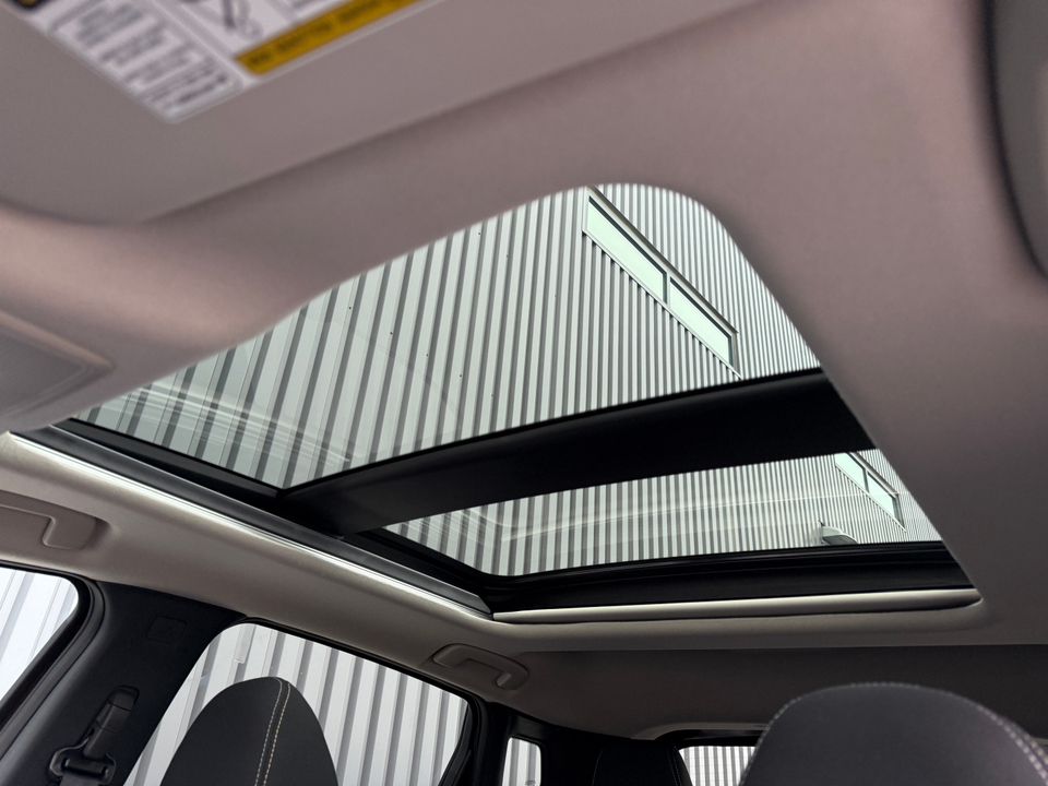 2025 Nissan Kicks