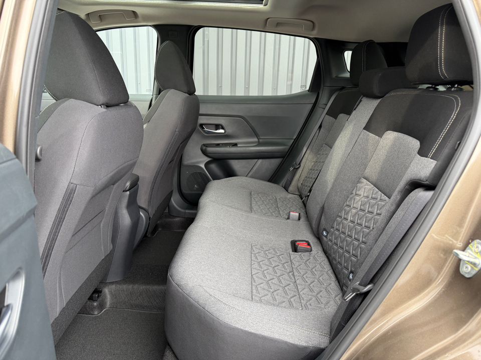 2025 Nissan Kicks