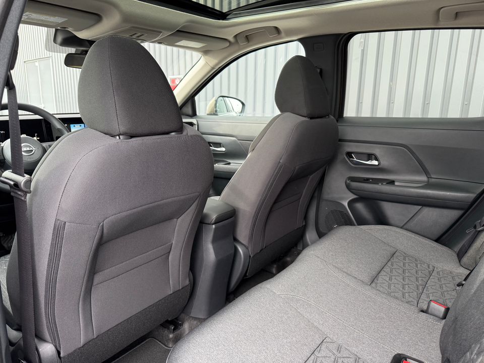 2025 Nissan Kicks