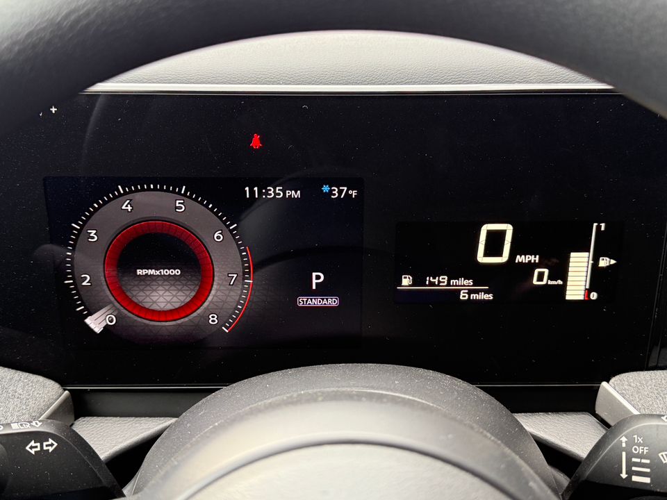 2025 Nissan Kicks