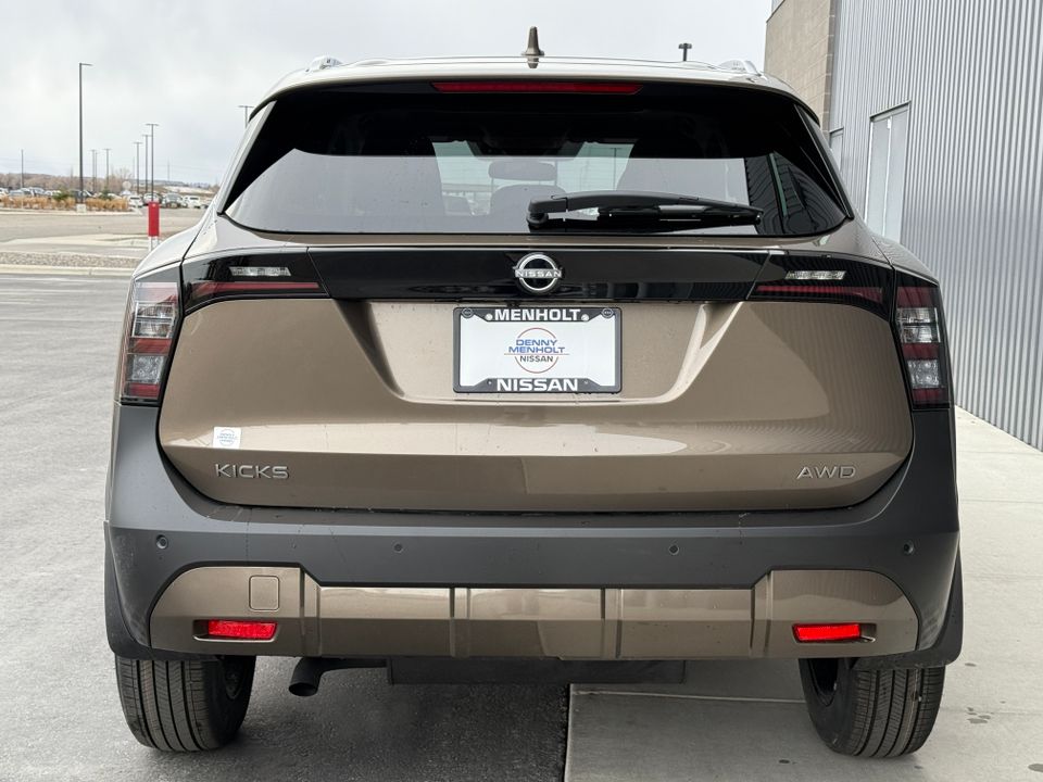 2025 Nissan Kicks