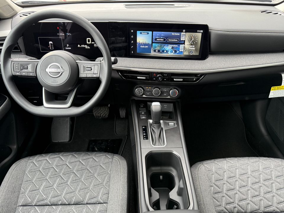 2025 Nissan Kicks