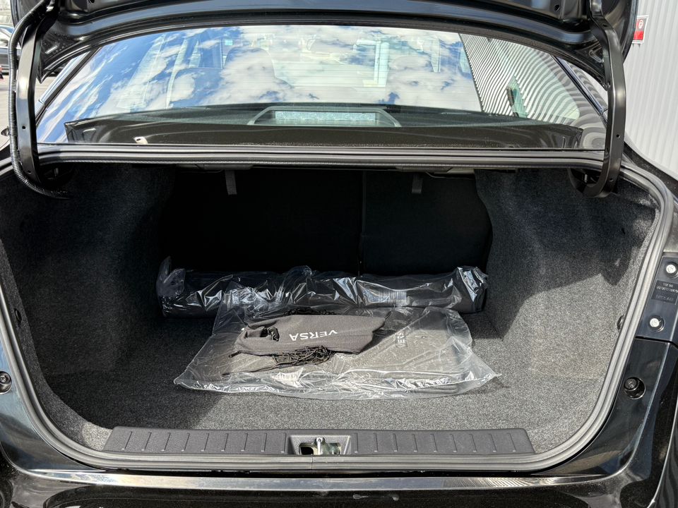 2025 Nissan Versa