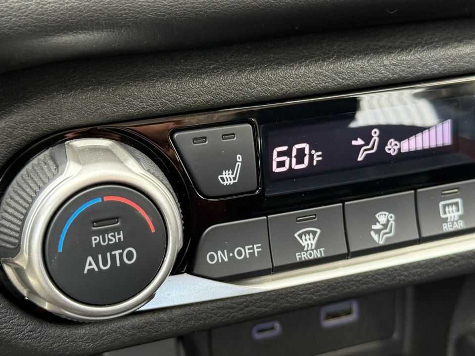 2025 Nissan Versa