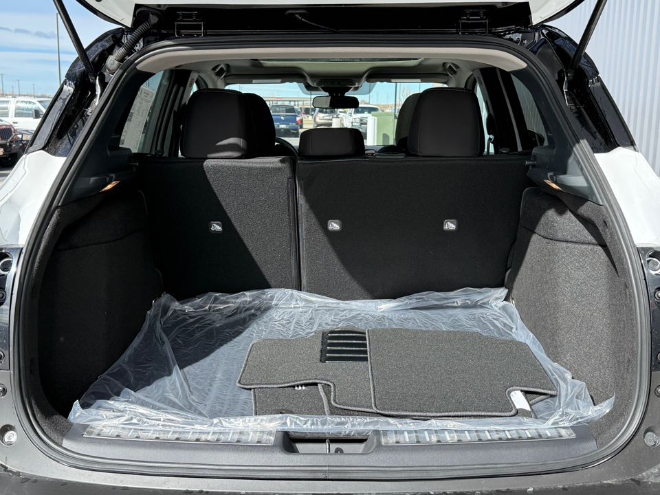 2025 Nissan Kicks